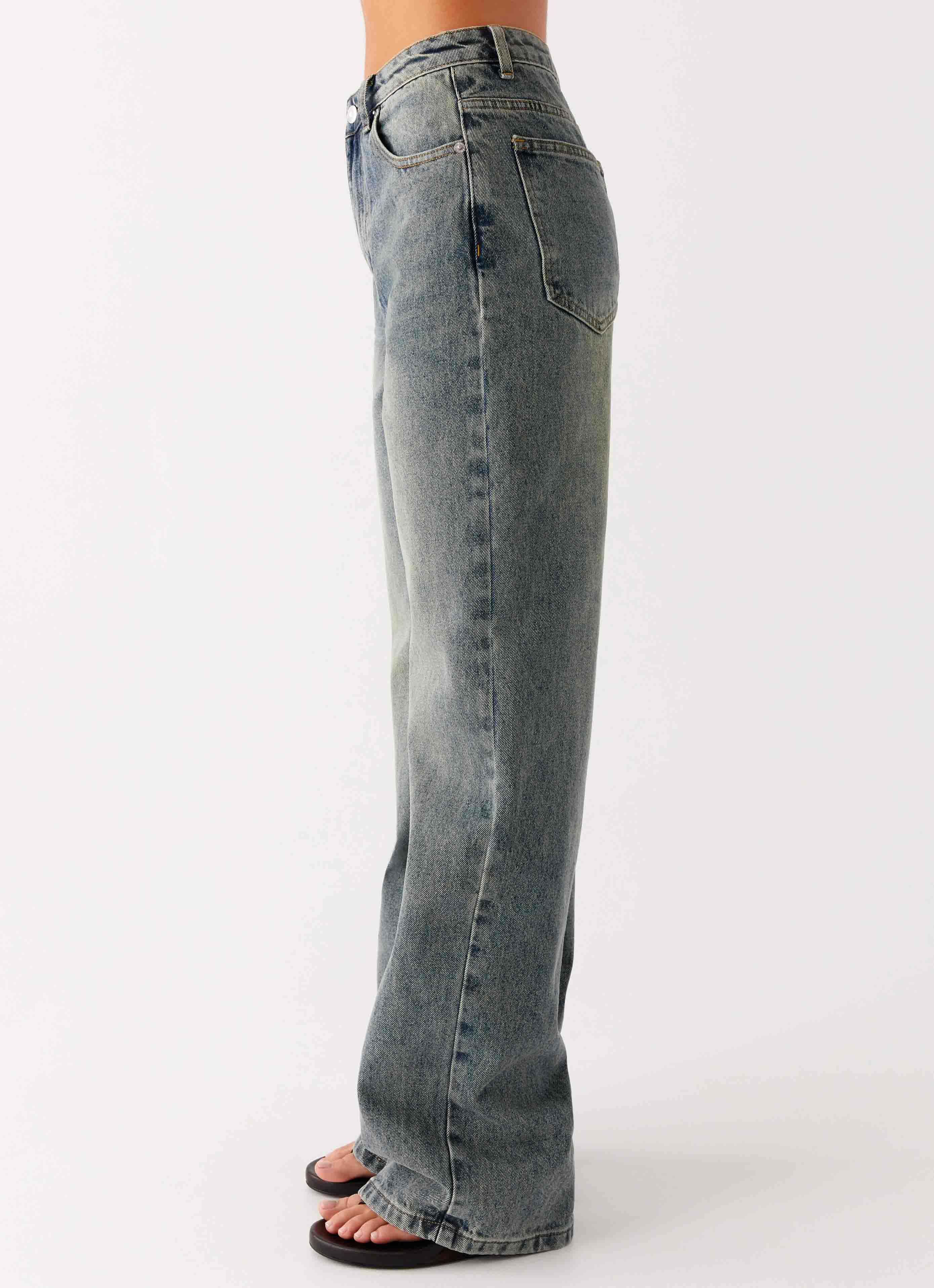 Back Again Straight Leg Denim Jeans - Dirty Wash